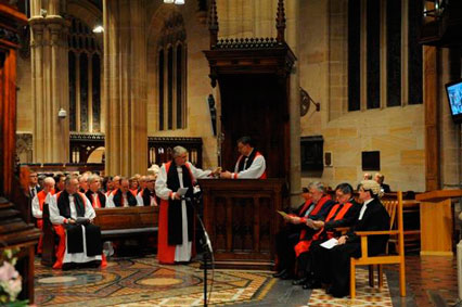 Dr Davies takes the Archbishop's seat