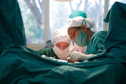 Dr Hamlin in the operating theatre (Photo: Mary F. Calvert 2016)