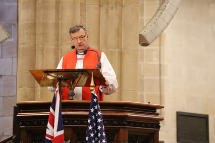 Archbishop Davies speaking to the congregation